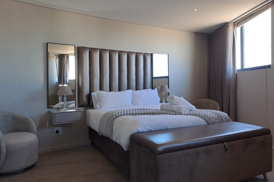 4 Bedroom Property for Sale in Beachfront Western Cape